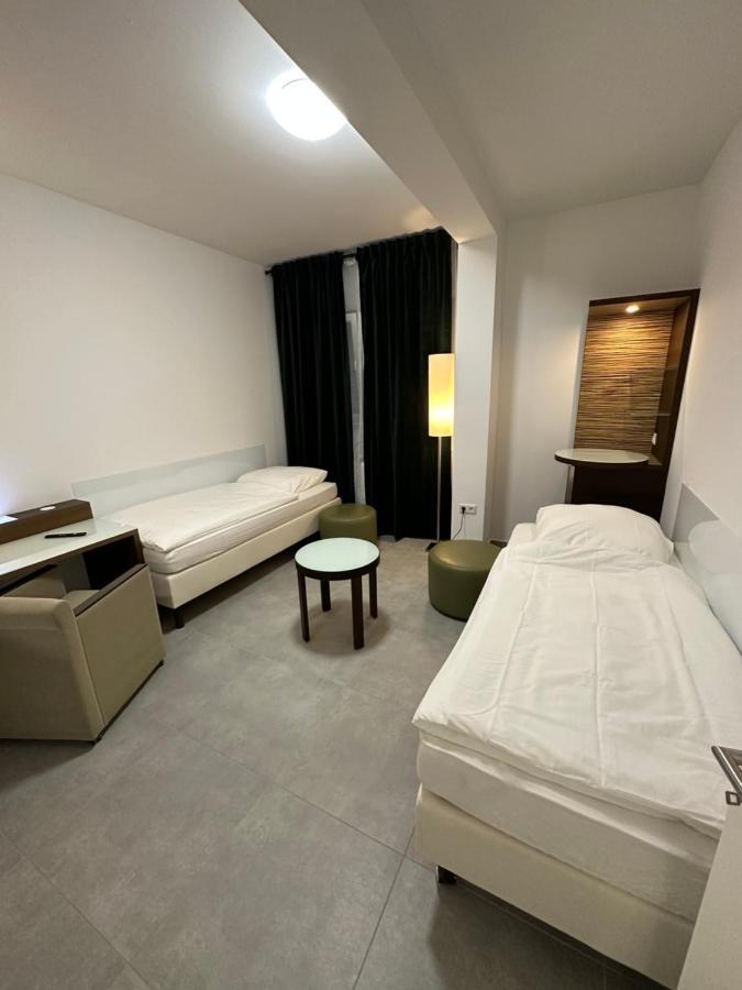 Easyliving Apartahotel *