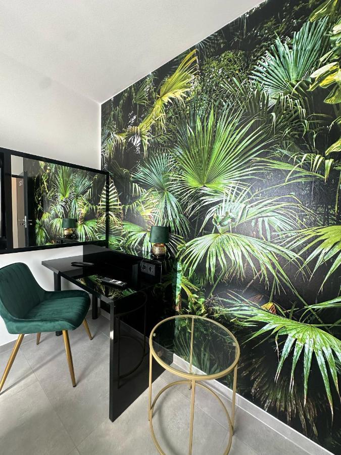 Easyliving Apartahotel