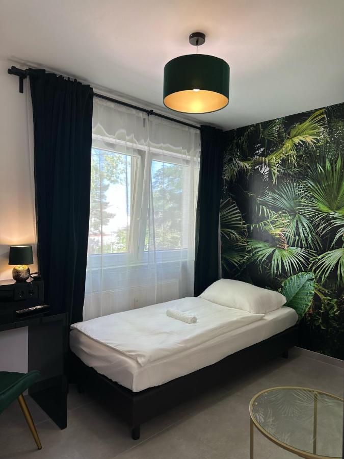 Easyliving Apartahotel
